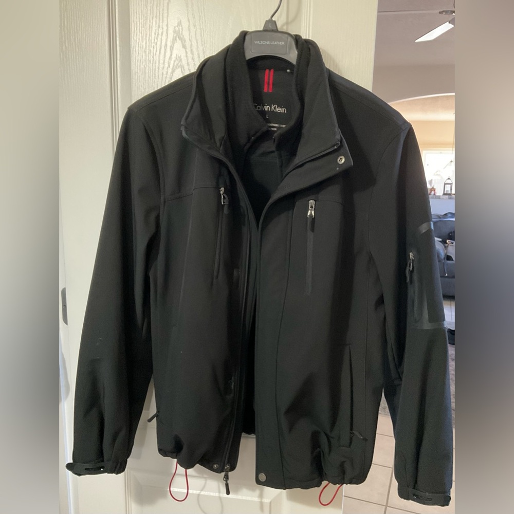 Calvin Klein Men's Performance Jacket in Black Size L -Preowned like new